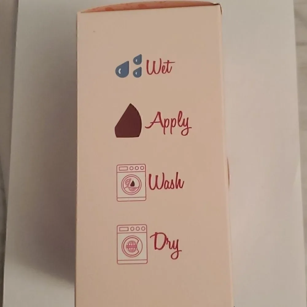 Makeup Eraser sponge